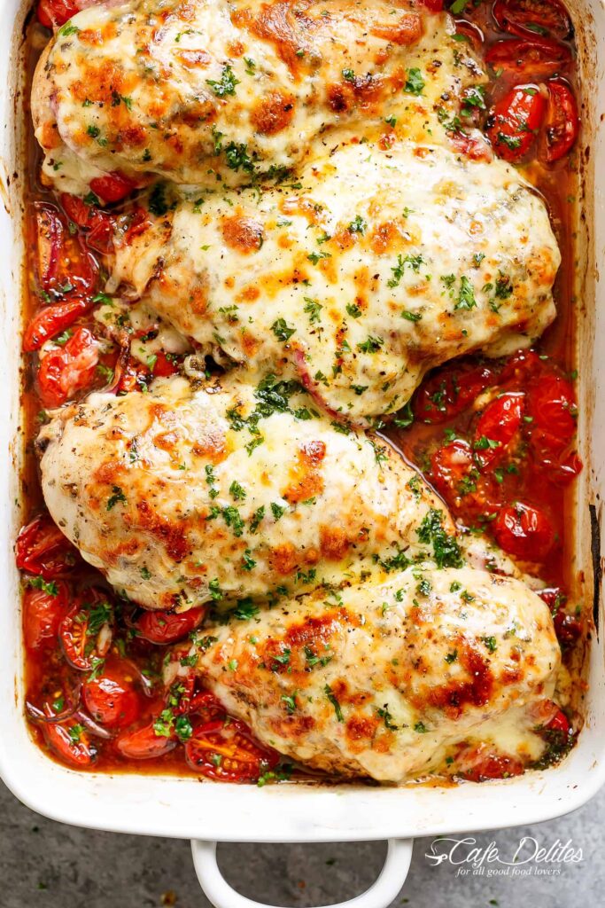 baked chicken breast in fresh tomatoes sauce