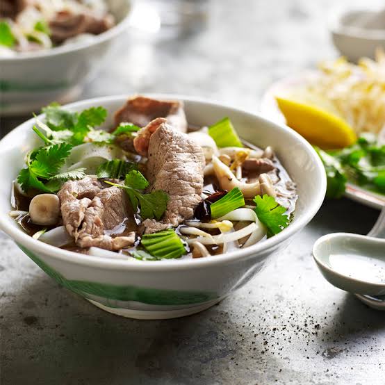 Easy beef noodle soup recipe 