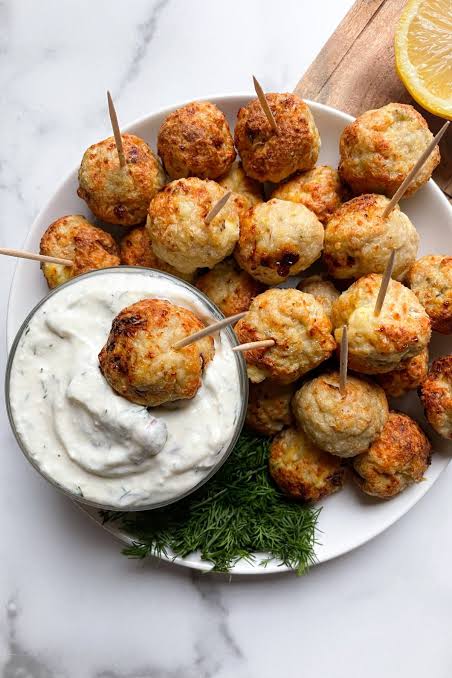 Easy Minty chicken meatballs, served as snack 