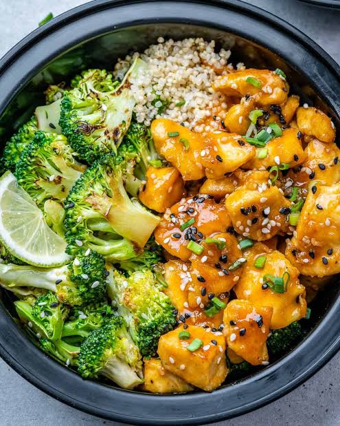 Easy honey garlic chicken dinner with rice and broccoli 