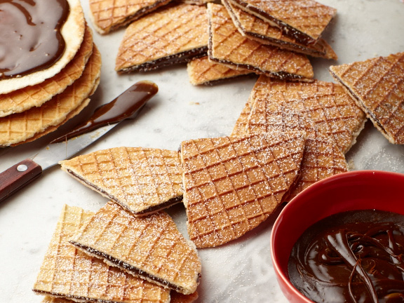 Easy chocolate Dutch streepwafels