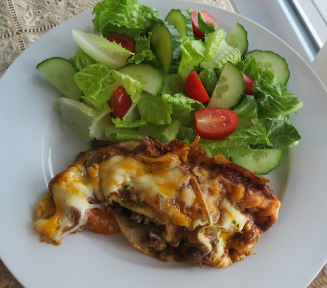 Easy beef enchiladas recipe with green salad 