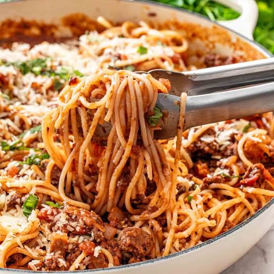 Easy Spaghetti bolognaise recipe 