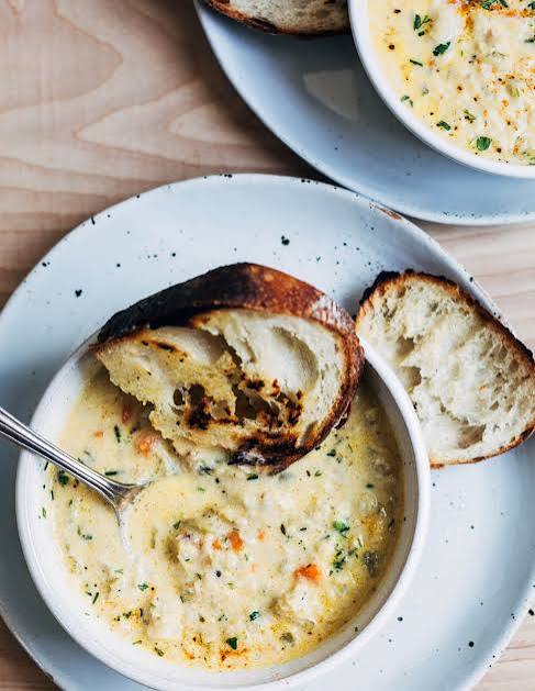 Homemade seafood chowder recipe 