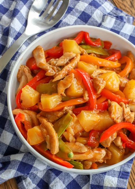 Sweet and sour chicken with pineapple chunks 